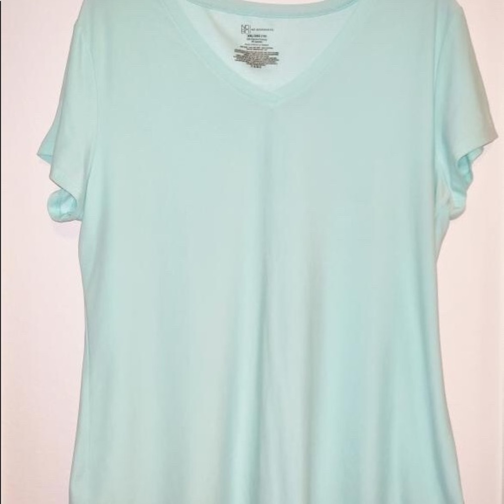 Light blue-green tee